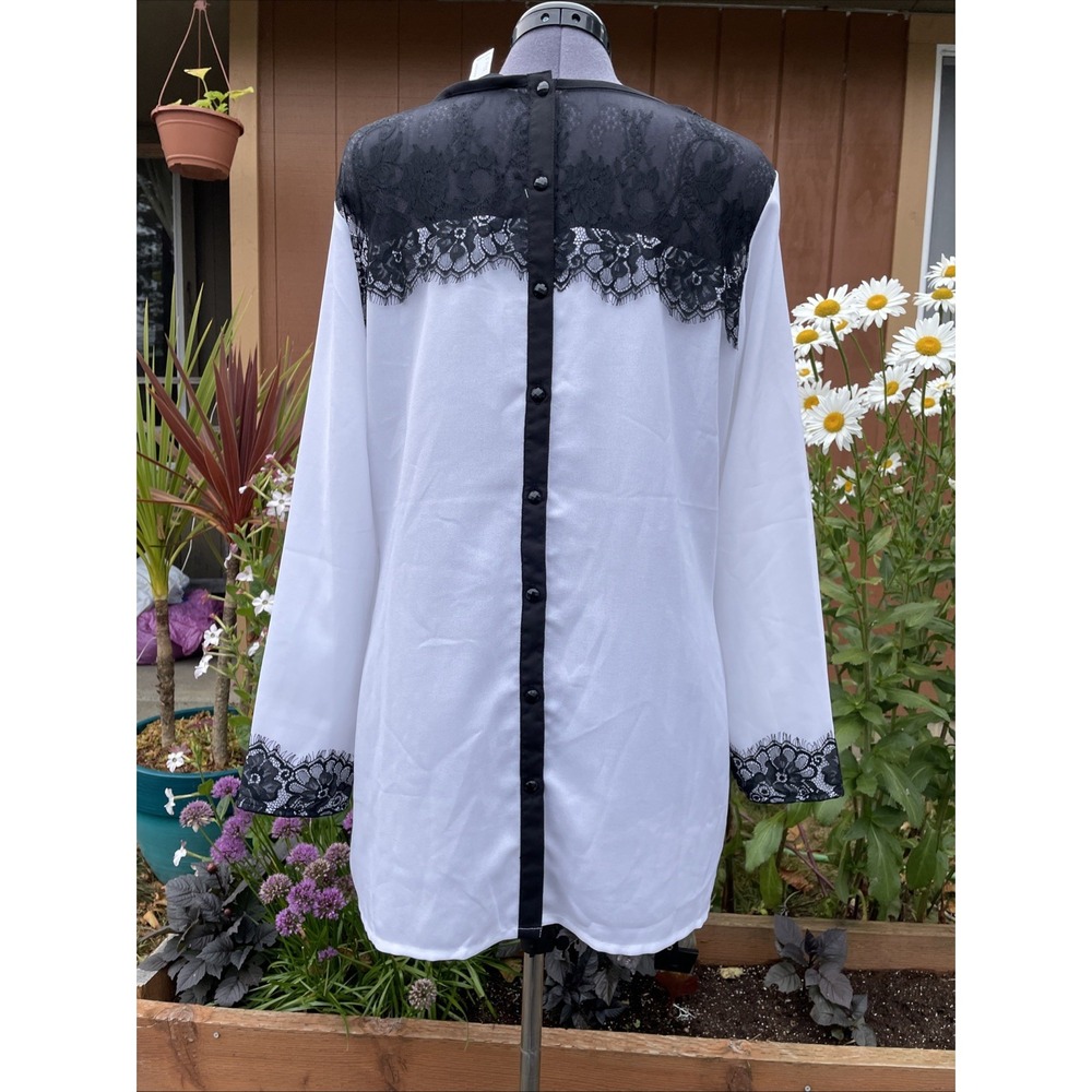 Venus White Button Back Blouse Size 14 Black Lace Yoke Whimsigoth Goth Tunic Top - Picture 10 of 12